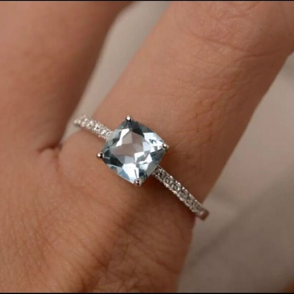 Delicate Sea Blue Cushion Diamond Ring - Picture 4 of 6